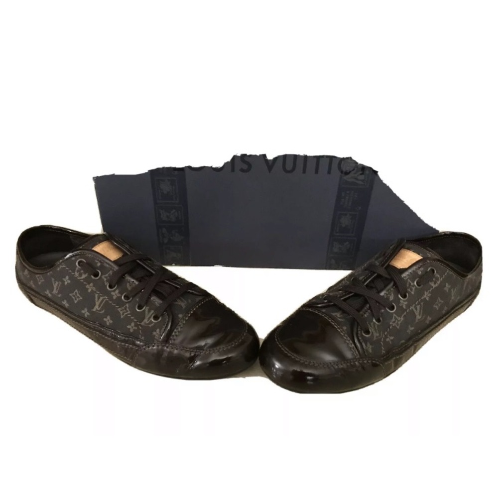 Louis Vuitton Monogram Women Sneakers 37.5